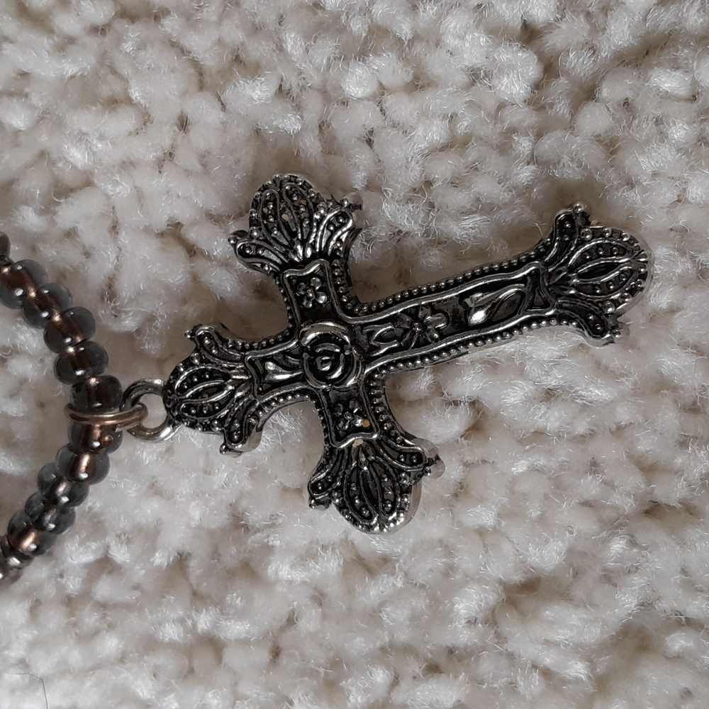 Necklace - Picture 2 of 4